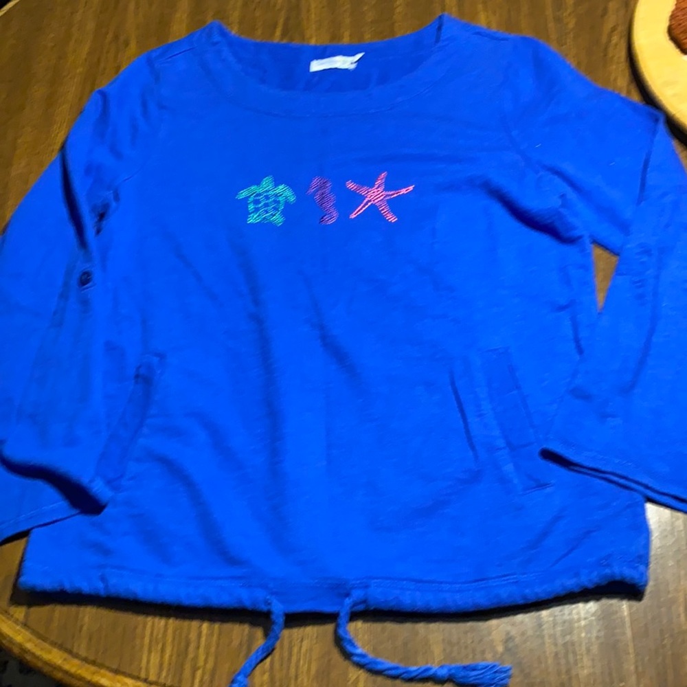Size S top by Sun Bay